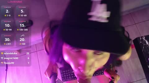 Snapshot of isa_hall chatting on February 19, 2025, 12:03 am Isabella Hall online show from February 19, 2025, 12:03 am