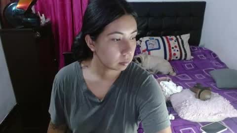 Isa online show from April 13, 2026, 1:33 am