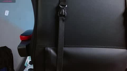 isa_salvatore online show from October 10, 2025, 5:34 pm