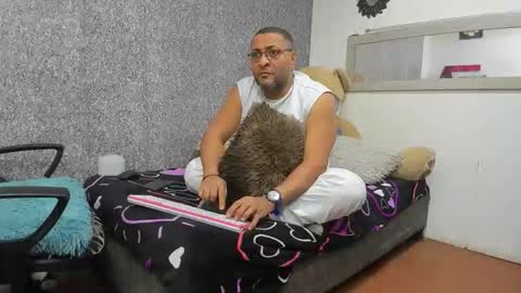 isa_x18 online show from April 17, 2026, 5:10 am