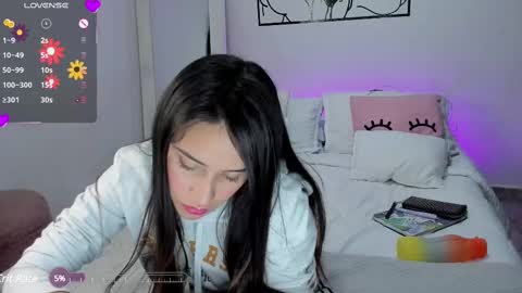 isaa_diamond online show from February 24, 2025, 2:40 am