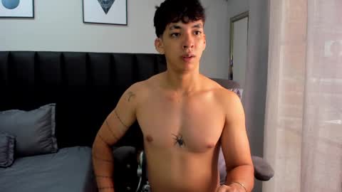 isaac_cryston online show from March 3, 2025, 8:54 pm