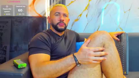 isaac_franko online show from October 29, 2025, 12:24 am