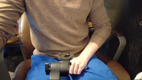 isaac online show from December 26, 2024, 2:05 pm