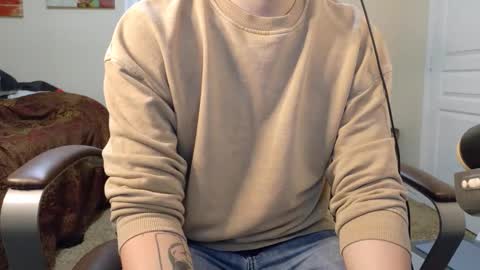 isaac online show from November 16, 2025, 4:07 am