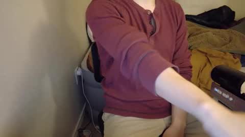 isaac online show from December 15, 2025, 1:21 am