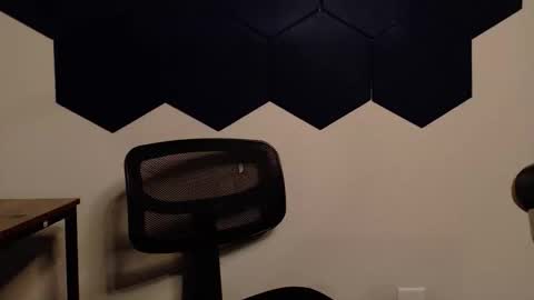 isaac online show from March 23, 2026, 4:16 am