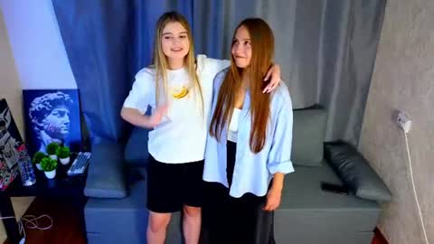 isabel_gold online show from August 10, 2026, 5:00 am