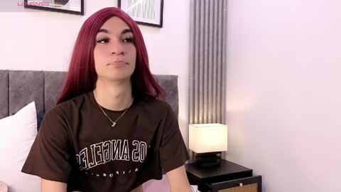 isabel_palmer online show from April 30, 2026, 8:57 pm