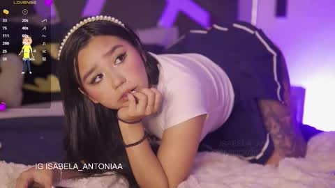 Snapshot of isabela_antonia_ chatting on March 12, 2026, 2:56 pm online show from March 12, 2026, 2:56 pm