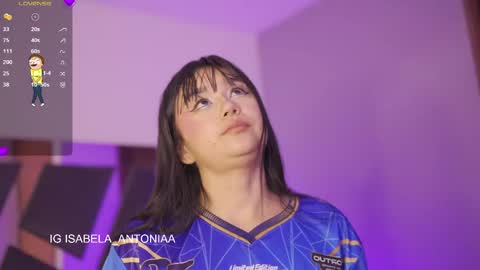Snapshot of isabela_antonia_ chatting on April 1, 2026, 10:27 am online show from April 1, 2026, 10:27 am
