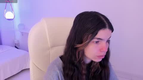 isabela_fiorelli online show from July 4, 2026, 1:39 pm