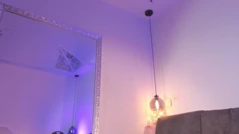 Snapshot of isabela_franco_ chatting on February 26, 2026, 11:42 am Isabela online show from February 26, 2026, 11:42 am