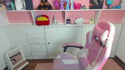 Snapshot of isabela_latingirl chatting on December 10, 2024, 2:38 am isabela online show from December 10, 2024, 2:38 am