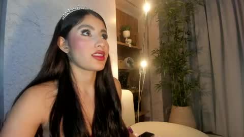 Snapshot of isabelastefano chatting on May 27, 2026, 3:25 am isabelastefano online show from May 27, 2026, 3:25 am