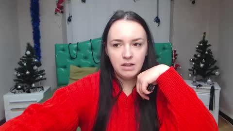 IsabelBlackberry online show from January 8, 2025, 12:05 pm