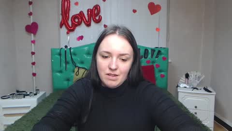 IsabelBlackberry online show from March 10, 2025, 12:15 pm