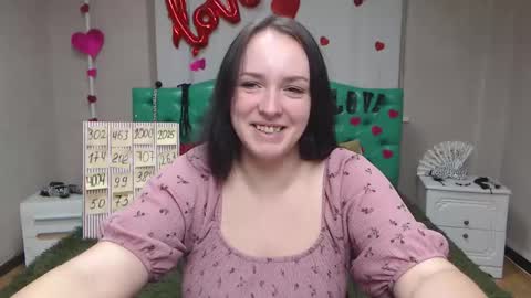 IsabelBlackberry online show from September 13, 2025, 5:07 am