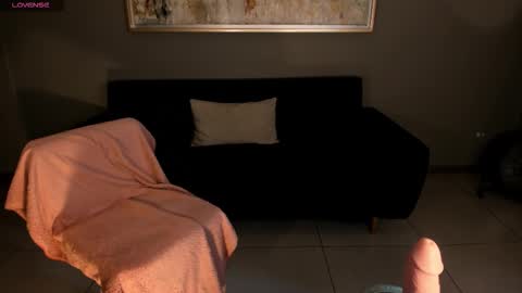 Isabel Bornner online show from February 1, 2026, 4:38 pm