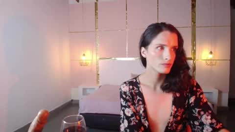 IsabelFernandez online show from October 6, 2025, 1:14 am