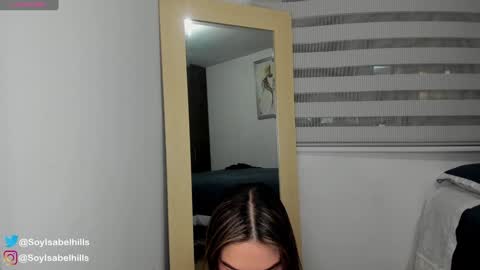 Isa online show from October 15, 2025, 11:38 pm