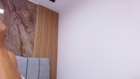 Isa online show from January 13, 2026, 11:59 am