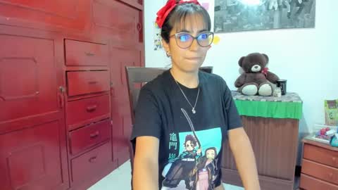 Isabella22 1 online show from January 10, 2025, 2:57 am