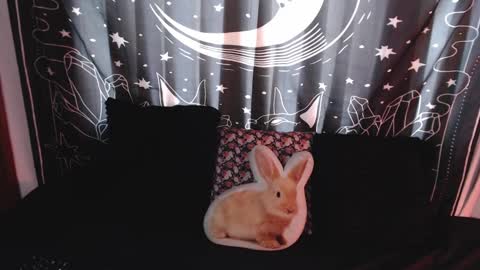 Snapshot of isabella__dark chatting on January 8, 2025, 7:03 pm    online show from January 8, 2025, 7:03 pm