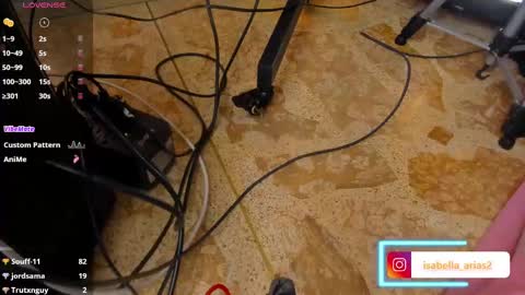 Isabella Arias online show from March 6, 2025, 6:08 am