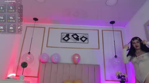 Isa Online 11pm to 5am Colombia time online show from November 27, 2025, 4:14 am