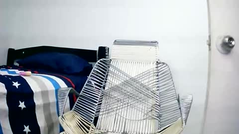 isabella online show from April 9, 2026, 7:47 am