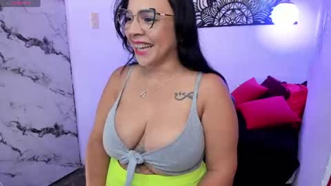 Isabella Di Prinzio online show from August 6, 2026, 10:44 pm
