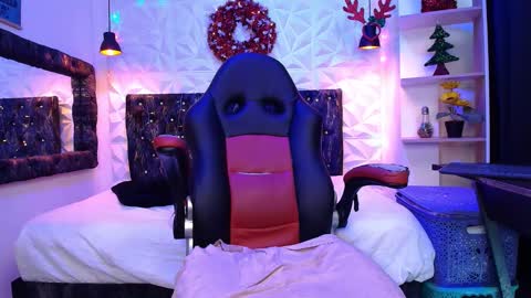 Snapshot of isabella_dl chatting on December 10, 2024, 3:33 pm isabella dl online show from December 10, 2024, 3:33 pm