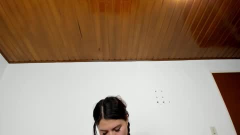 Snapshot of isabella_jaramillo chatting on November 11, 2025, 1:00 pm isabella_jaramillo online show from November 11, 2025, 1:00 pm