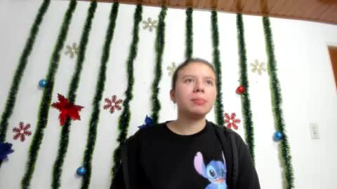 Snapshot of isabella_jaramillo chatting on November 27, 2025, 12:29 pm isabella_jaramillo online show from November 27, 2025, 12:29 pm