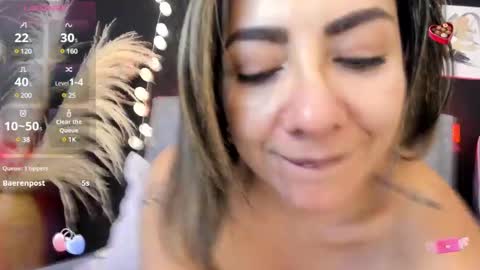 Snapshot of isabella_lt chatting on February 21, 2025, 5:20 pm online show from February 21, 2025, 5:20 pm