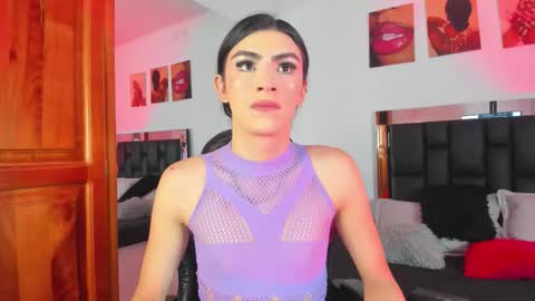 Isabella Moon9 online show from March 13, 2026, 11:28 am