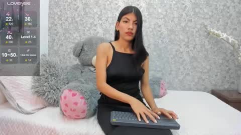 isa  online show from February 3, 2025, 11:36 pm