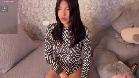 isa  online show from March 8, 2025, 8:14 pm