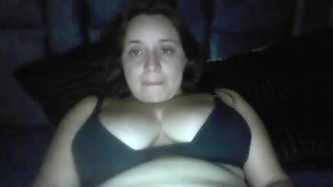 Snapshot of isabellaa_hills_ chatting on June 14, 2026, 2:24 am isabellaa_hills_ online show from June 14, 2026, 2:24 am