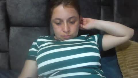Snapshot of isabellaa_hills_ chatting on July 10, 2026, 6:21 pm isabellaa_hills_ online show from July 10, 2026, 6:21 pm