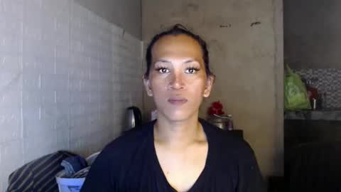 isabellabigcock03 online show from April 3, 2026, 12:47 pm