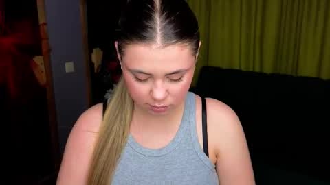 isabellabler online show from February 28, 2026, 12:50 pm