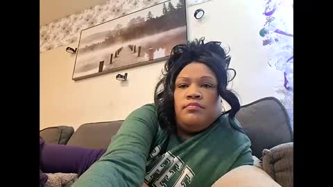 Snapshot of isabellacloverlove chatting on December 18, 2025, 7:25 am Isabella online show from December 18, 2025, 7:25 am