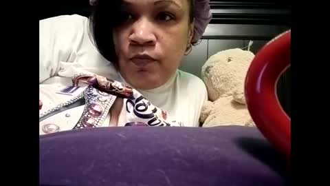 Snapshot of isabellacloverlove chatting on December 23, 2025, 10:35 am Isabella online show from December 23, 2025, 10:35 am