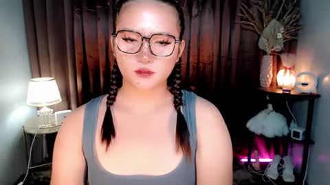 Snapshot of isabellaleights chatting on September 14, 2025, 5:01 pm isabel online show from September 14, 2025, 5:01 pm