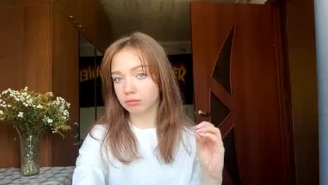 Lusy online show from July 26, 2026, 7:26 am