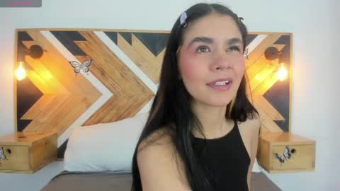 Isabella  online show from October 15, 2025, 11:32 am