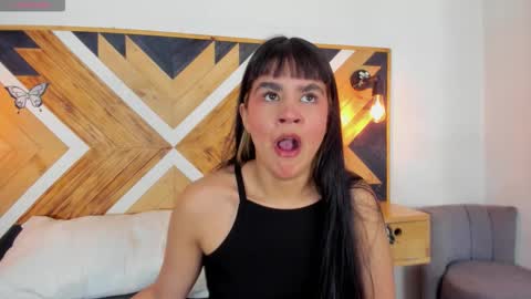 Isabella  online show from November 4, 2025, 12:26 pm