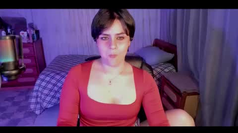 Isabella online show from May 9, 2026, 4:50 am